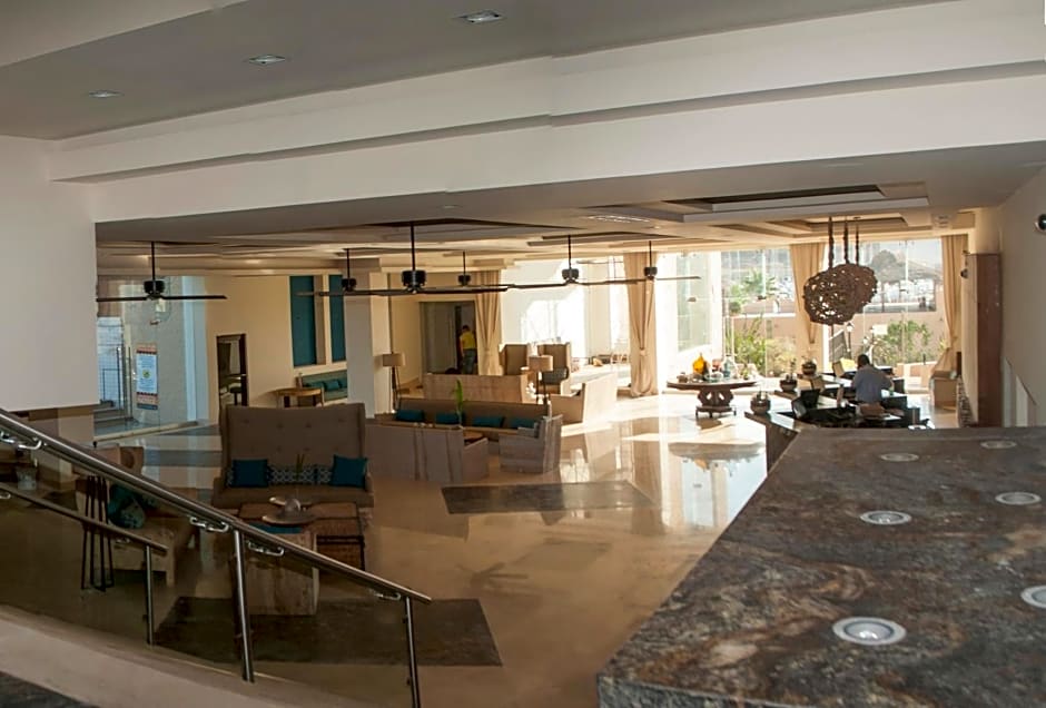 Marinaterra Hotel & Spa