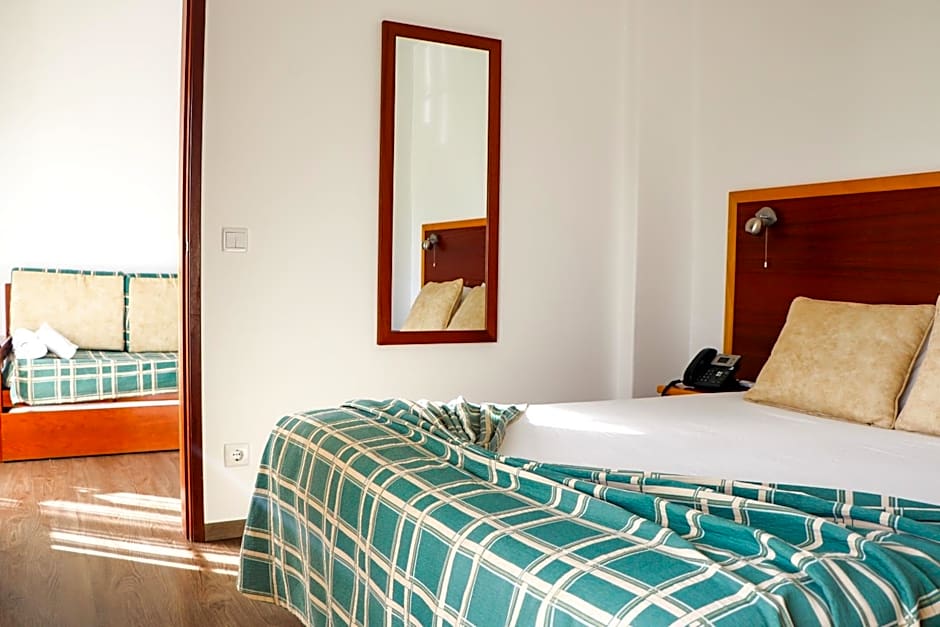Hotel Louro