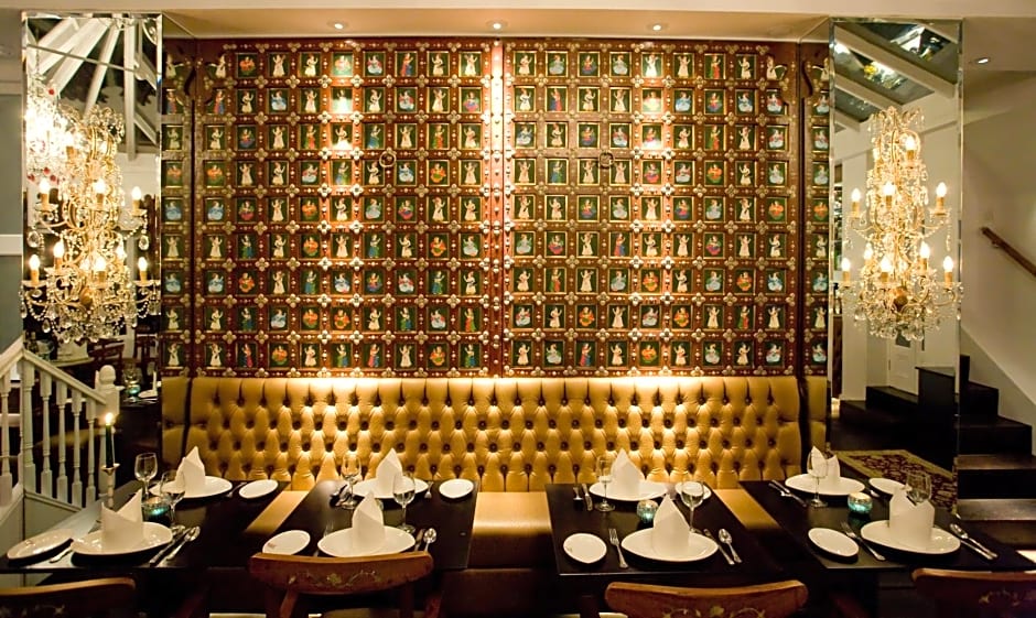 Fines Bayliwick Hotel