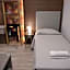 8room hotel