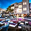 Fairfax District Chic City Oasis 2 BR Apt with Den 136