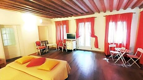 Standard Small Double