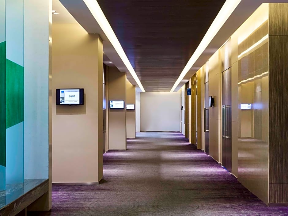 Novotel Makassar Grand Shayla Hotel