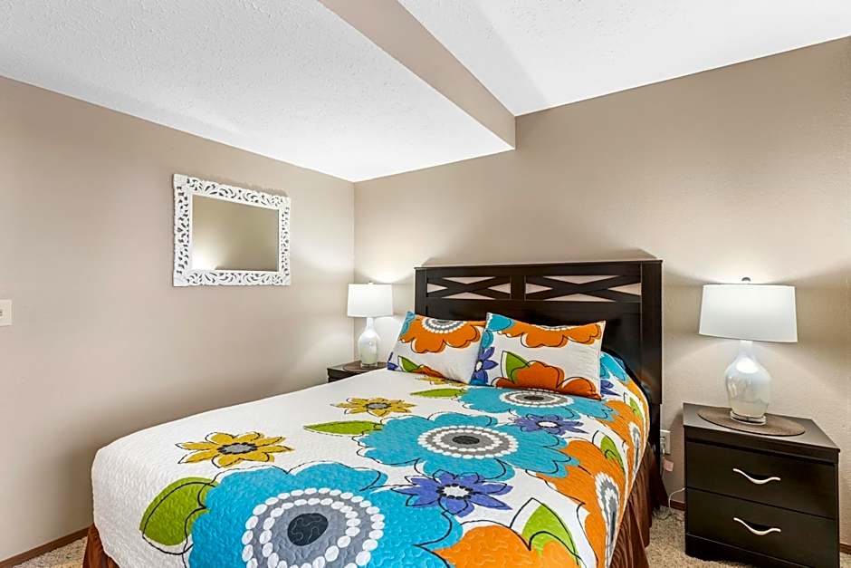 2 Bed 2 Bath Fall Creek Condo