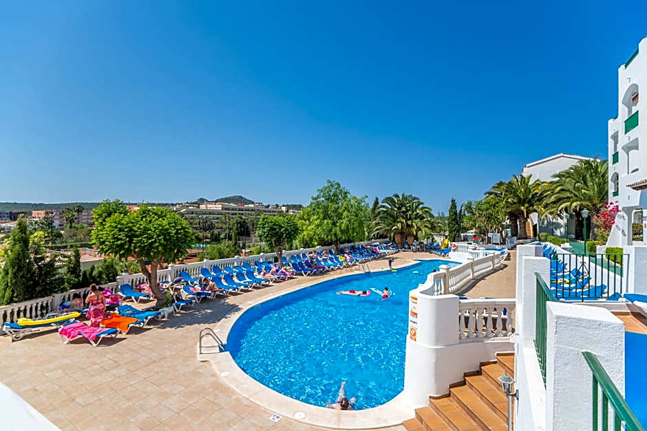 Aparthotel Holiday Center