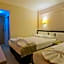 MONİ HOTEL
