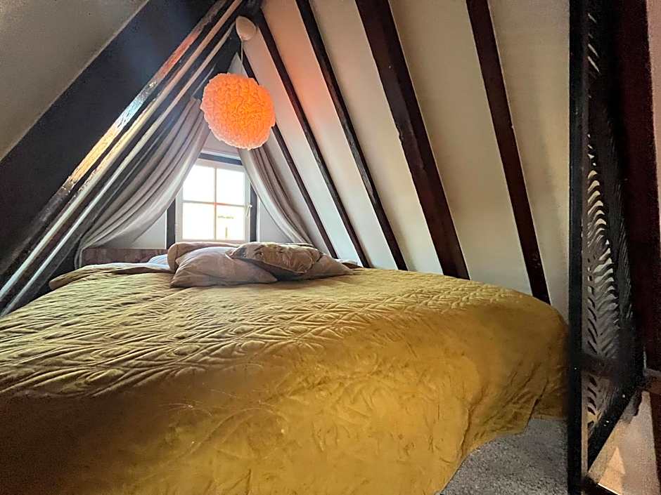 The smallest hotel in Amsterdam