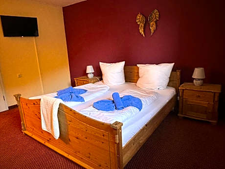 Double Room with Shared Bathroom