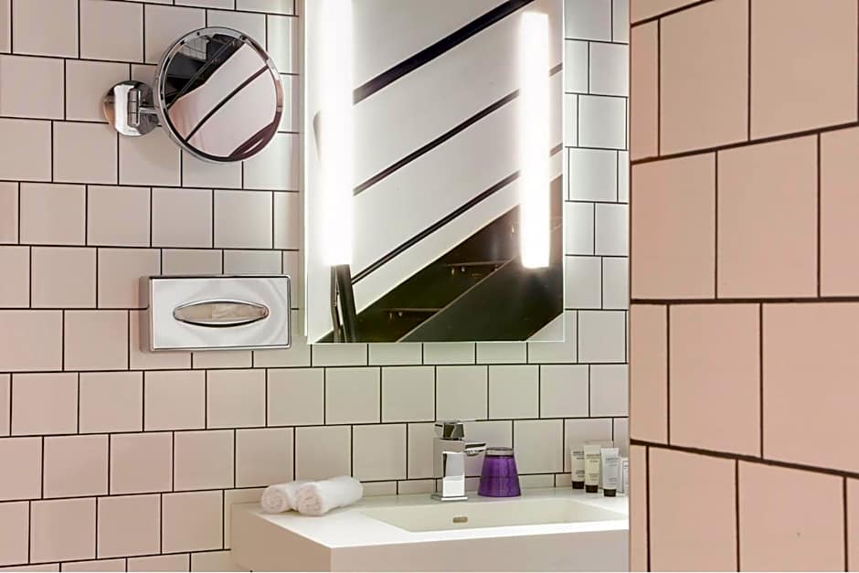 Best Western Premier Faubourg 88