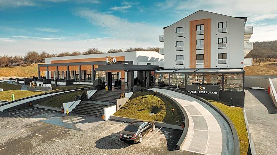 Iza Hotel