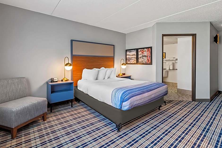 AmericInn by Wyndham Crookston U of M Crookston