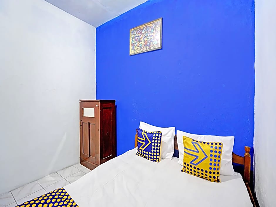 OYO Life 92921 Omaya Kost Syariah