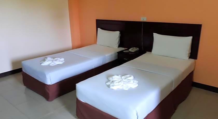 Centerpoint Hotel