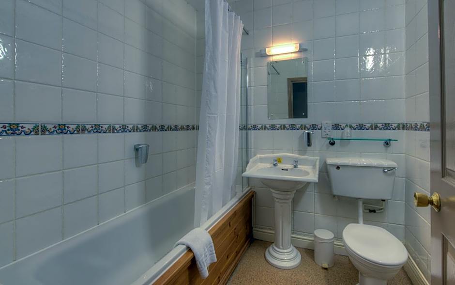 Old Mill by Chef & Brewer Collection