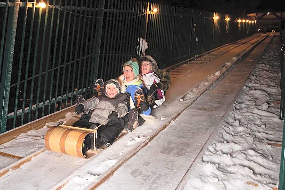 Lake Placid Inn: Main Street