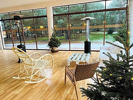 Miodowy Zakątek Całoroczne Domki i Pokoje przy Suntago, Deepspot, Pyszne Śniadania, Grill