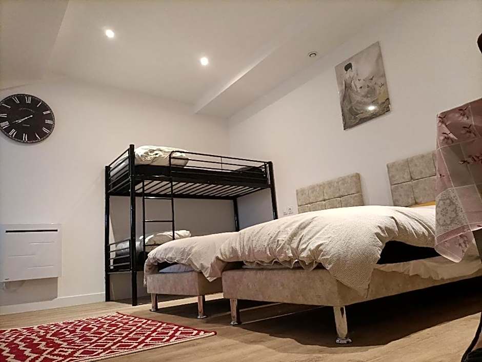 À 7 minutes de l'aéroport CDG 1