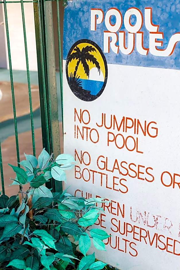 Robetown Motor Inn & Apartments