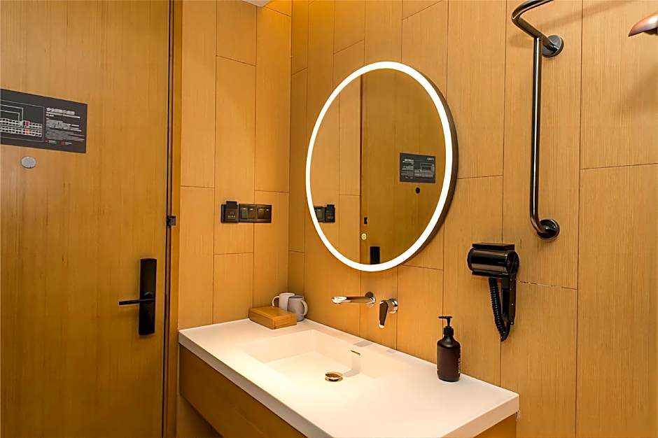 Ji Hotel Huzhou Renhuangshan