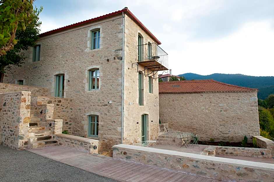 Ruga of Vamvakou Homes