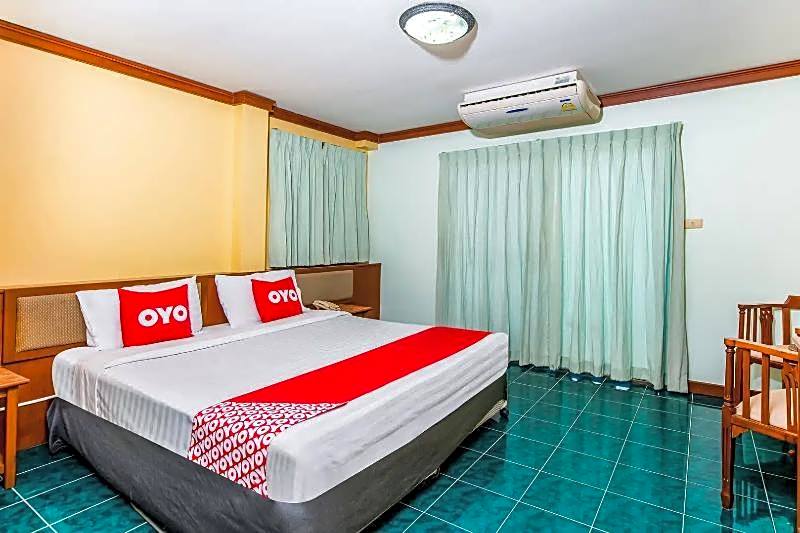 SEATEL Phuket, Patong Beach