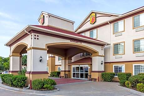 Super 8 by Wyndham Hillsboro TX