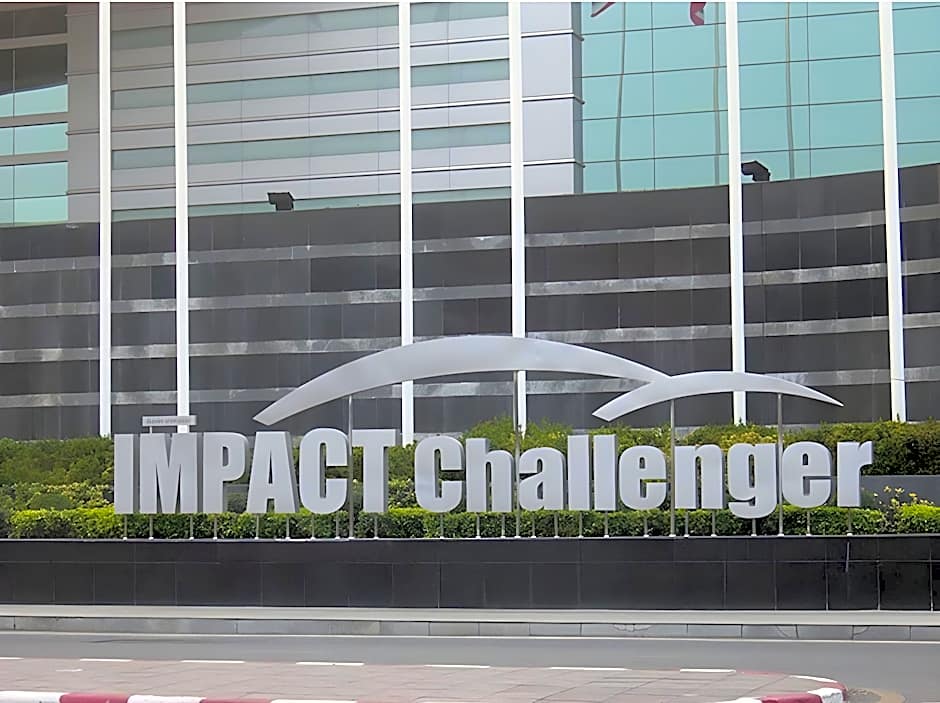 Deluxe at Popular Condo