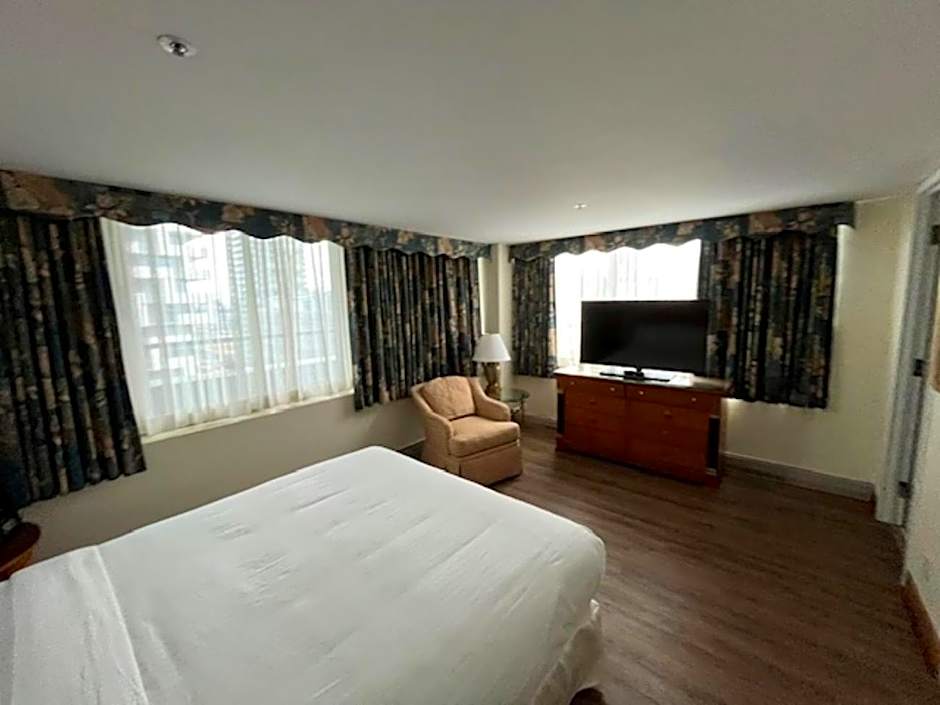Cambridge Suites Toronto
