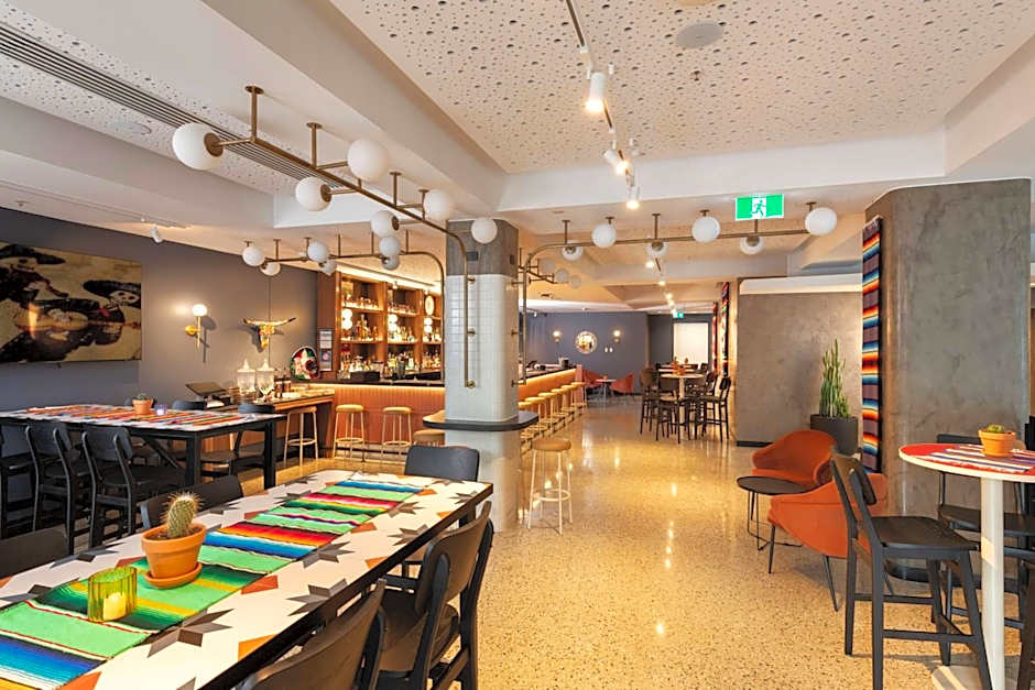 TRYP by Wyndham Pulteney Street Adelaide