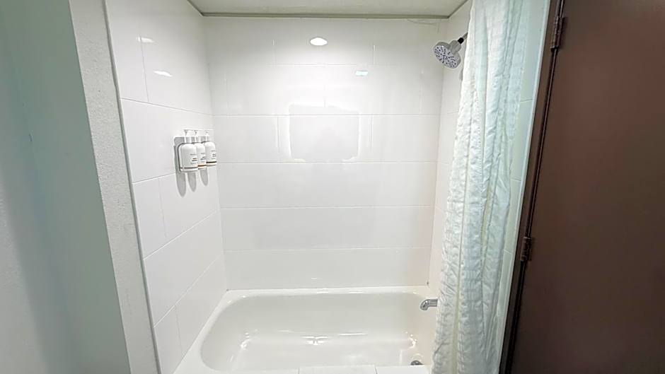 Wingate by Wyndham Athens Near Downtown