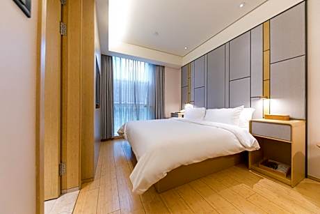 Huazhu - Superior Bed Room A