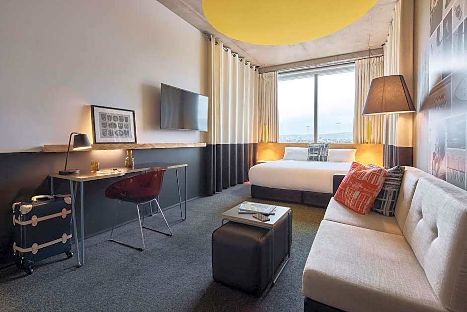 Atura Adelaide Airport