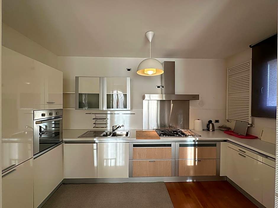 Residence Elisa Luxurious Apartment - AGENZIA COCAL