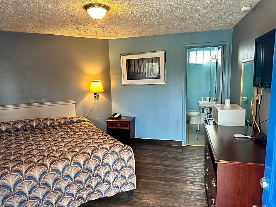 Westgate Manor Motel By OYO Youngstown Austintown