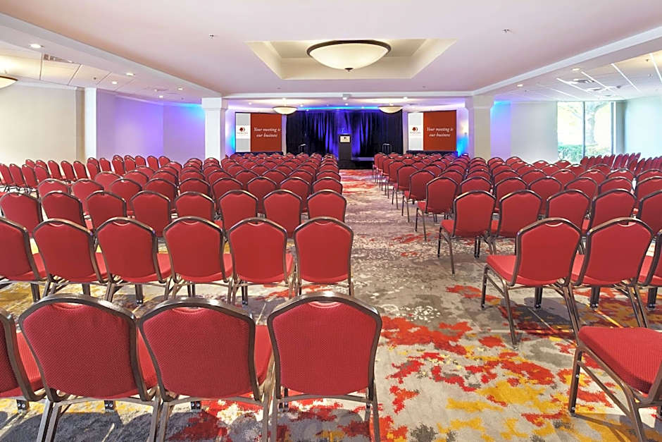 DoubleTree By Hilton Hotel Dallas Near The Galleria