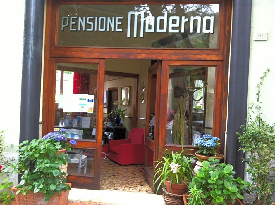 Hotel Pensione Moderna