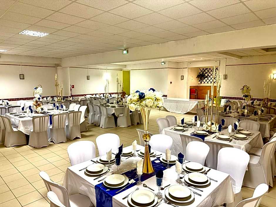 HOTEL De La Tour Saint Etienne SUD