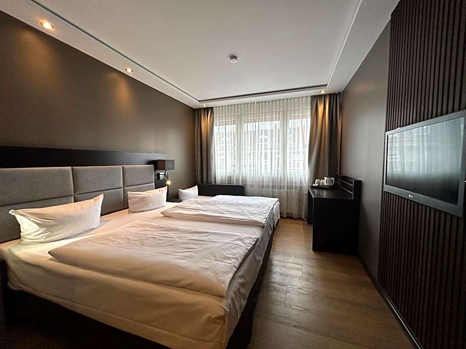 Hotel am Karlstor
