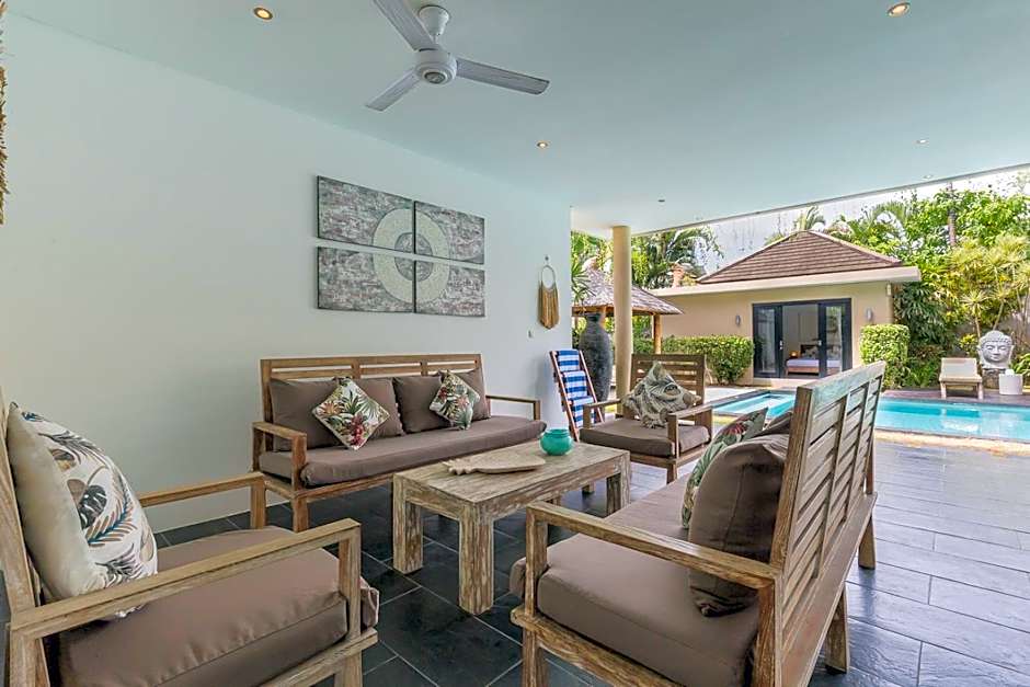 Beautiful Huge 4 bedrooms Villa in Canggu