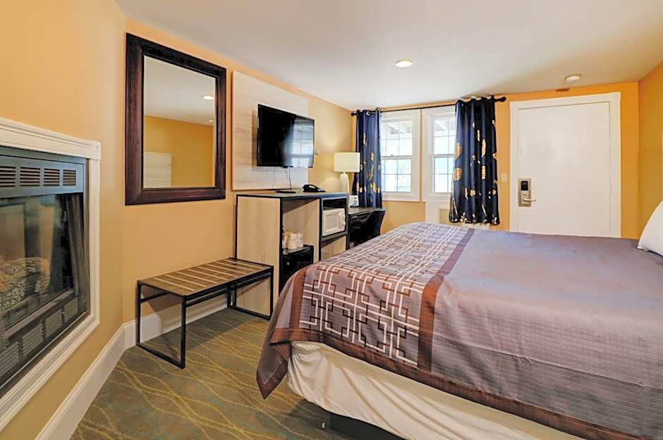 Yankee Clipper Inn, SureStay Collection by Best Western
