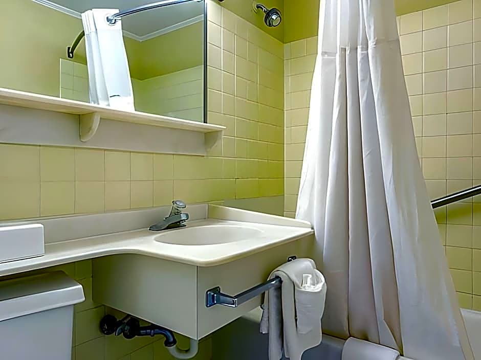 Aire Hotel Lebanon Hershey East