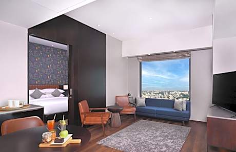 King Suite with Sofa Bed