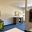 Comfort Inn & Suites Near Lake Guntersville