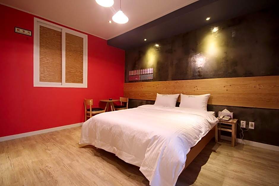 Gimhae Jangyu Check hotel