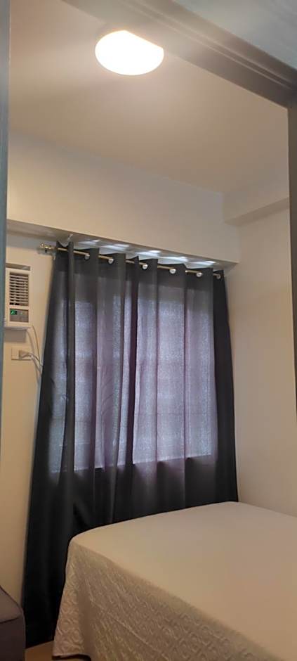 Xavie's Pad Condo @ Trees Residence T16 742