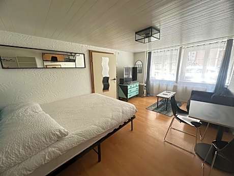 Studio with Terrace