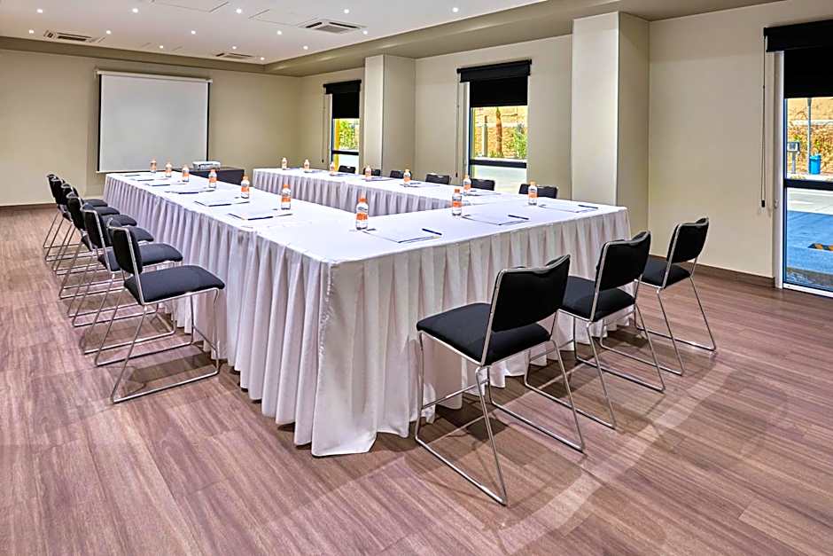 City Express by Marriott Guaymas