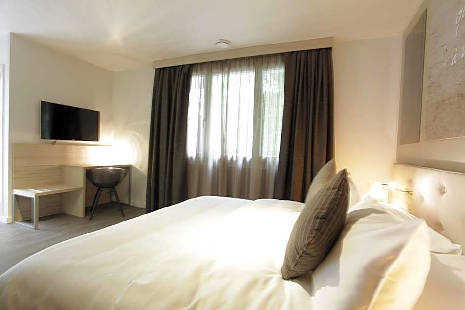 Chez Maman Hotel & Restaurant