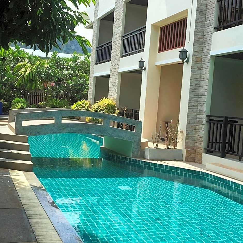 JJ Residence (somsri praditjarone company branch 1)