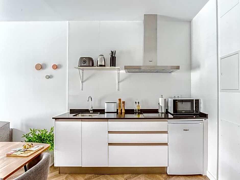 Limehome Málaga Calle Ancha del Carmen - Digital Access